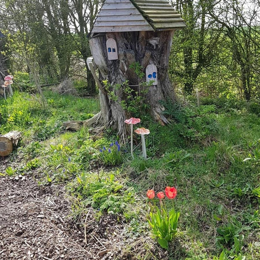 Romantic Escape Luxury Hobbit House With Hot Tub! Ширнесс Экстерьер фото